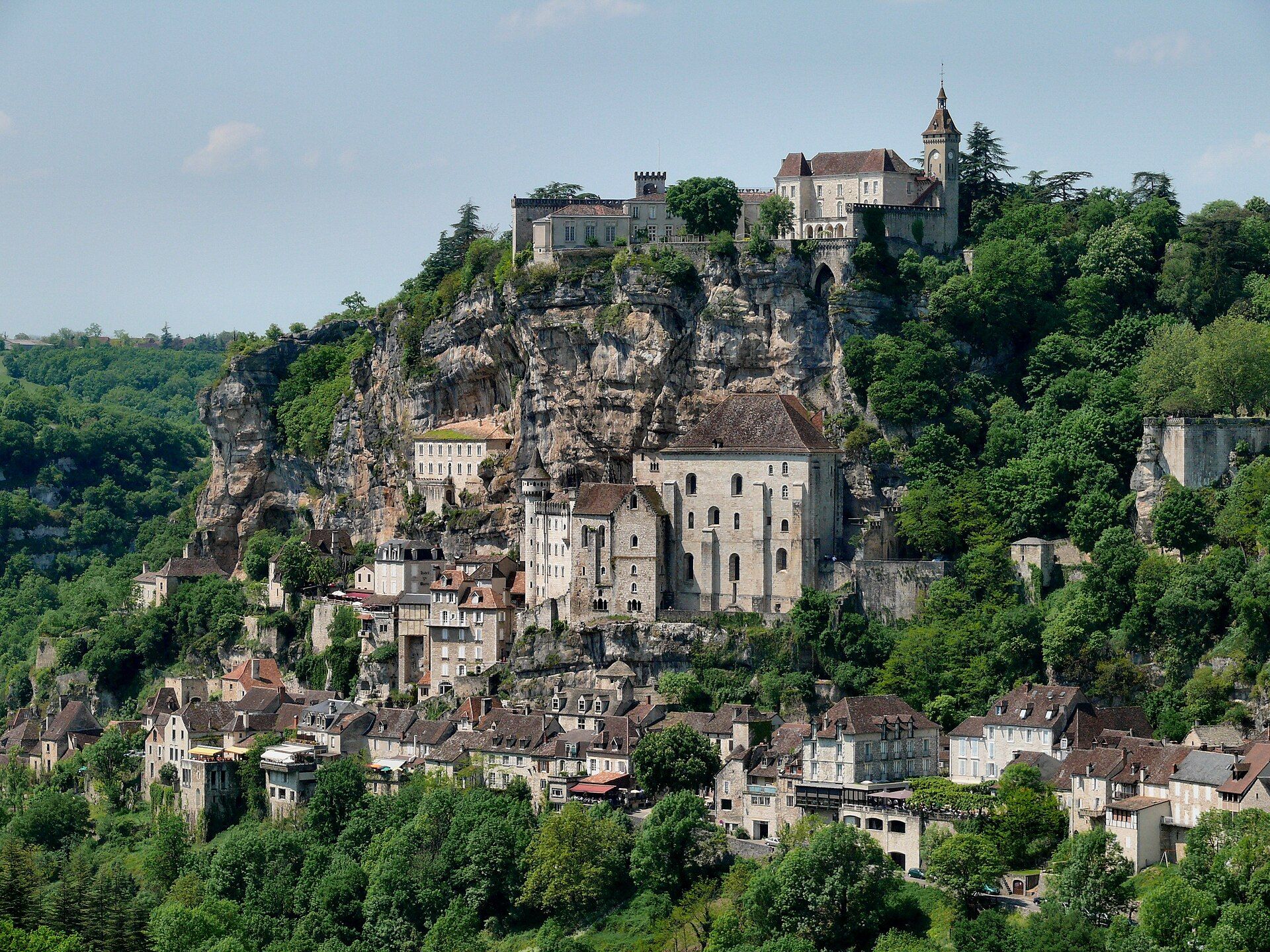 Rocamadour accroché à la falaise, Lot