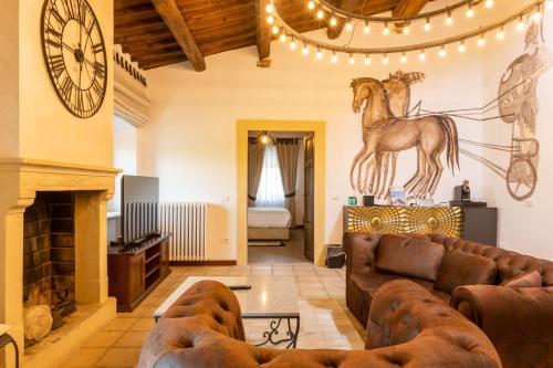 Castrum Wine Relais in the medieval village of Castelrotto