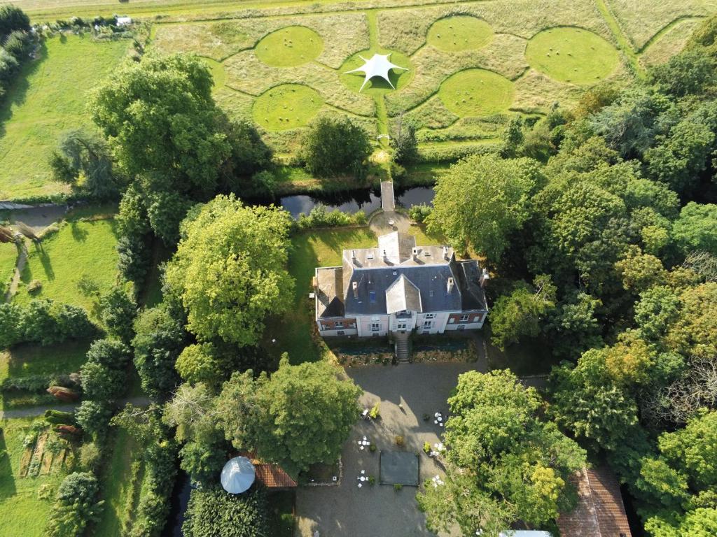 Le parc du Château de la Tourlandry vu du ciel
